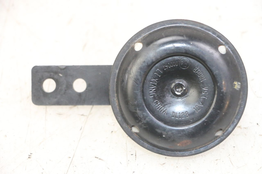 photo de KLAXON PEUGEOT JET FORCE CARBU 50 (2003 - 2016) - Vue principale