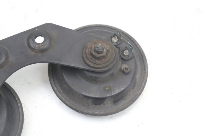 photo de KLAXON KAWASAKI GTR 1000 (1994 - 2004) - Points de fixation