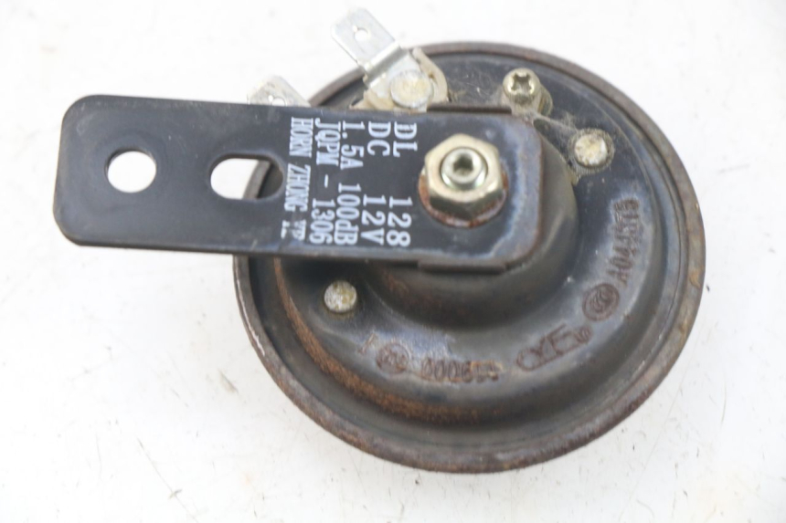 photo de KLAXON PEUGEOT KISBEE 2T 50 (2010 - 2017) - Détail de la pièce