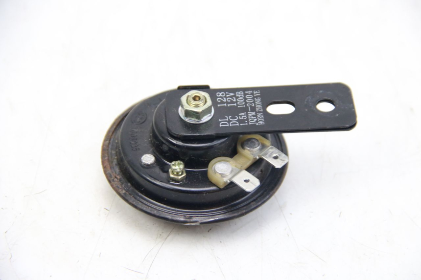 photo de KLAXON PEUGEOT KISBEE 2T 50 (2018 - 2022) - Zoom état d’usage