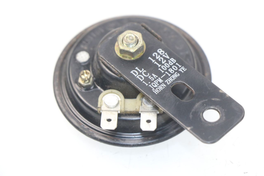 photo de KLAXON PEUGEOT KISBEE 4T 50 (2018 - 2022) - Détail de la pièce