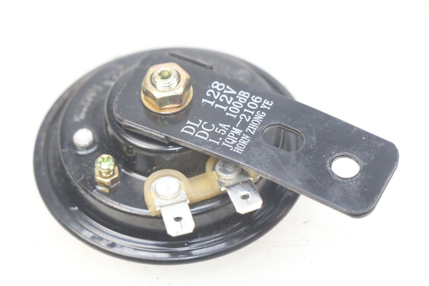 photo de KLAXON PEUGEOT KISBEE 4T 50 (2018 - 2022) - Détail de la pièce