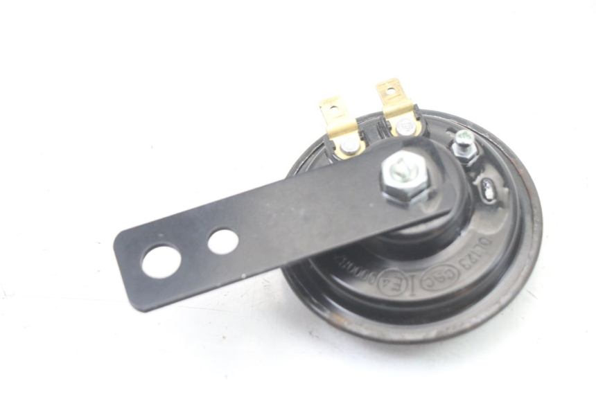 photo de KLAXON PEUGEOT TWEET 4T 50 (2023 - 2025) - Zoom état d’usage