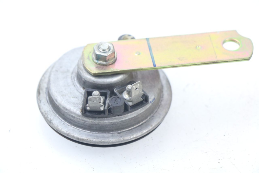 photo de KLAXON PEUGEOT SATELIS COMPRESSOR K15 125 (2006 - 2009) - Détail de la pièce