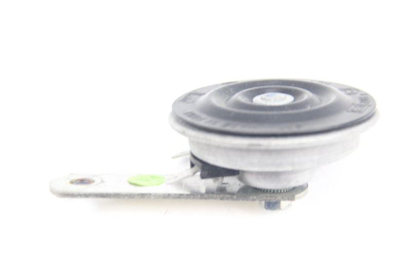 photo de KLAXON PEUGEOT SATELIS 125 (2013 - 2018) - Autre angle de vue