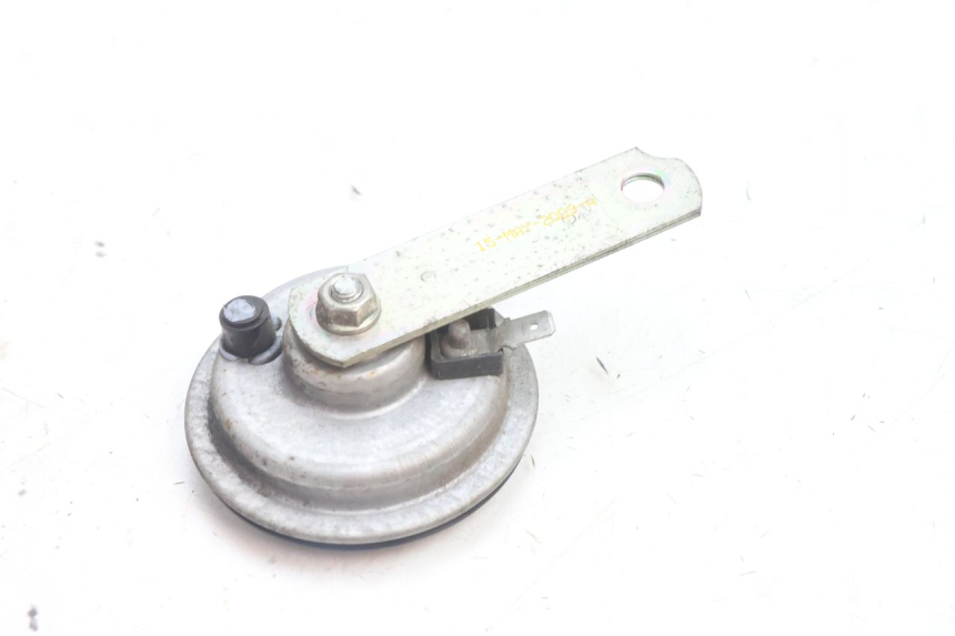 photo de KLAXON PEUGEOT SATELIS 125 (2006 - 2009) - Autre angle de vue
