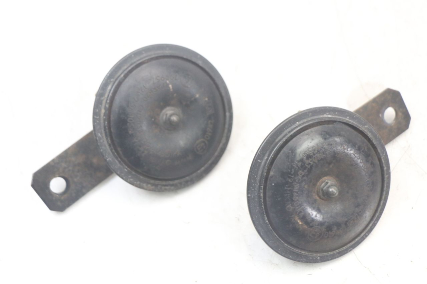 photo de KLAXON TRIUMPH SPEED TRIPLE T301 900 (1994 - 1996) - Vue principale