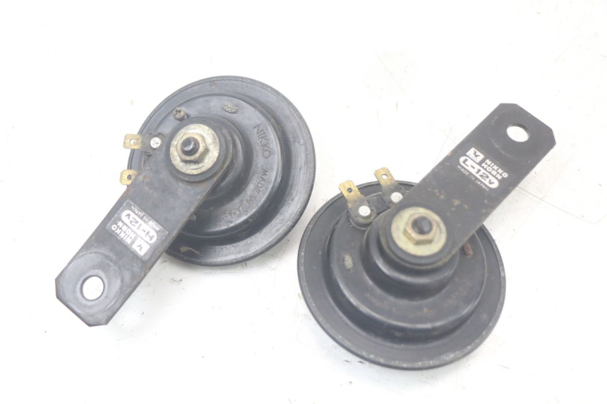 photo de KLAXON TRIUMPH SPEED TRIPLE T301 900 (1994 - 1996) - Zoom état d’usage