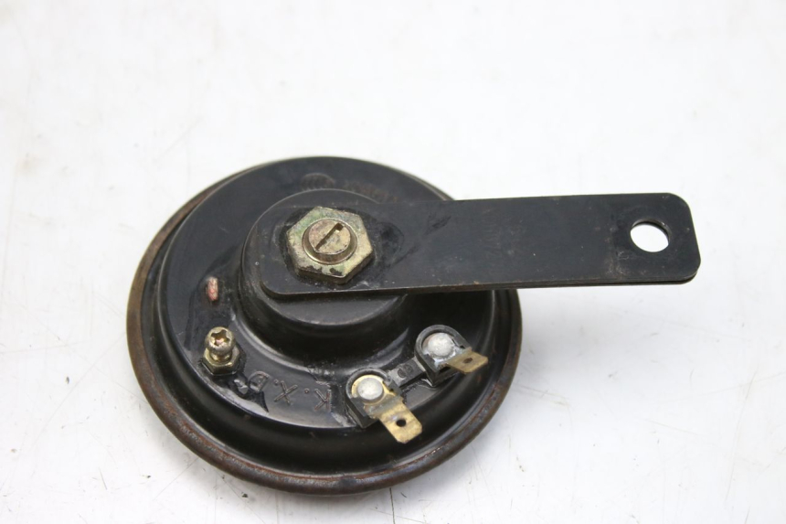 photo de KLAXON PEUGEOT TWEET 125 (2010 - 2017) - Gros plan technique