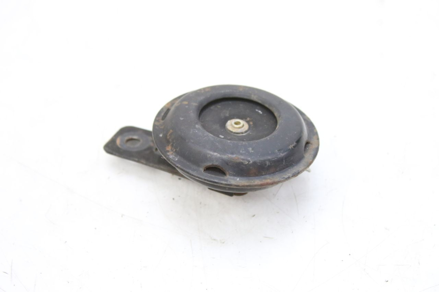 photo de KLAXON PEUGEOT V-CLIC VCLIC 50 (2007 - 2013) - Gros plan technique