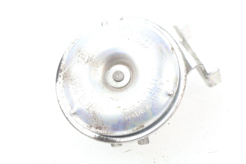 photo de KLAXON PIAGGIO VESPA GTS IE ABS 300 (2016 - 2018) - Vue principale