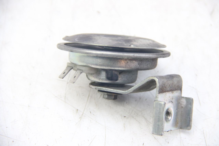 photo de KLAXON PIAGGIO VESPA SPRINT 2T 50 (2014 - 2018) - Gros plan technique