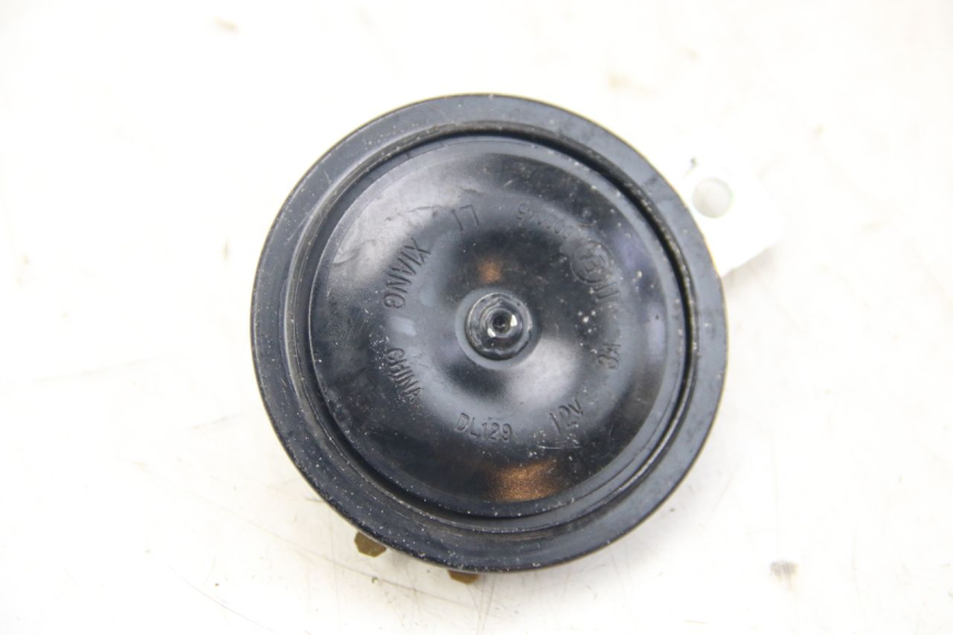 photo de KLAXON HONDA VISION NSC R 50 (2013 - 2015) - Vue principale