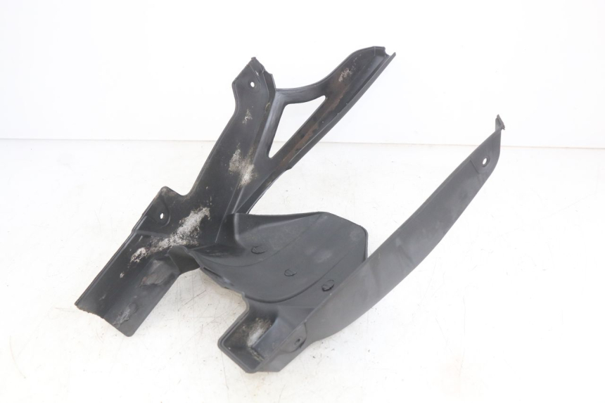 photo de GARDE-BOUE YAMASAKI ROADSTER 50 (2013 - 2018) - Détail de la pièce