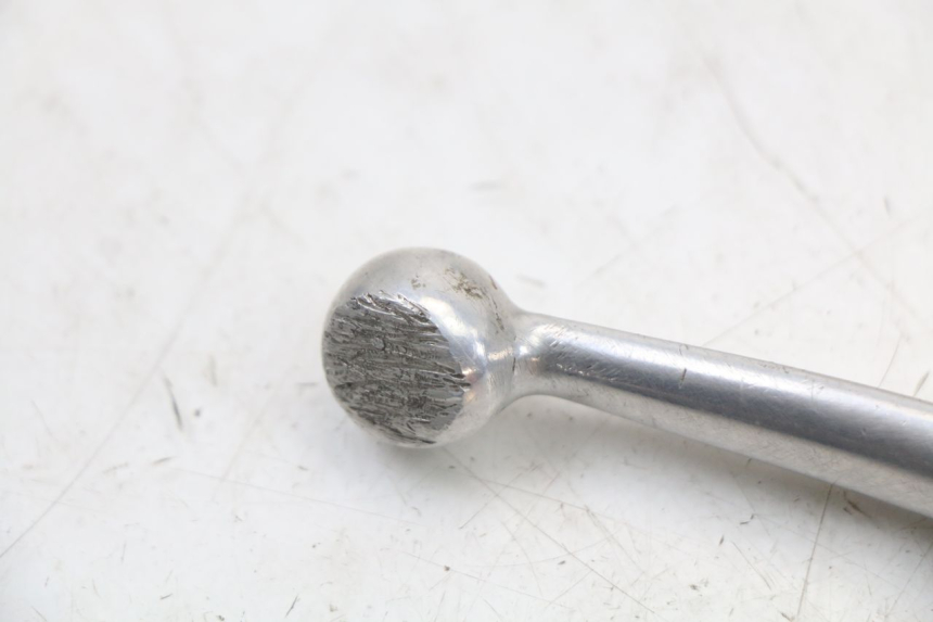 photo de LEVIER FREIN DROIT SUZUKI GSX E 250 (1982 - 1983) - Zoom état d’usage