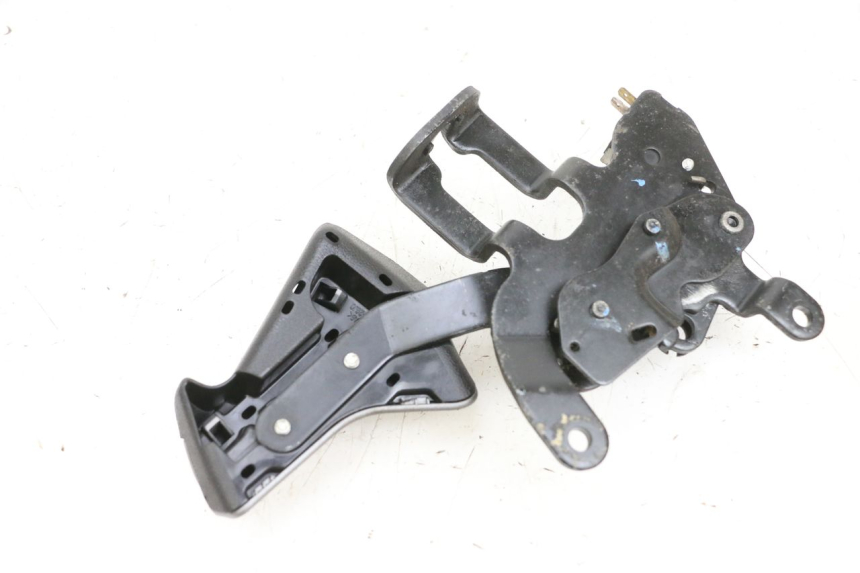 photo de LEVIER FREIN PARKING SUZUKI BURGMAN 650 (2013 - 2020) - Zoom état d’usage