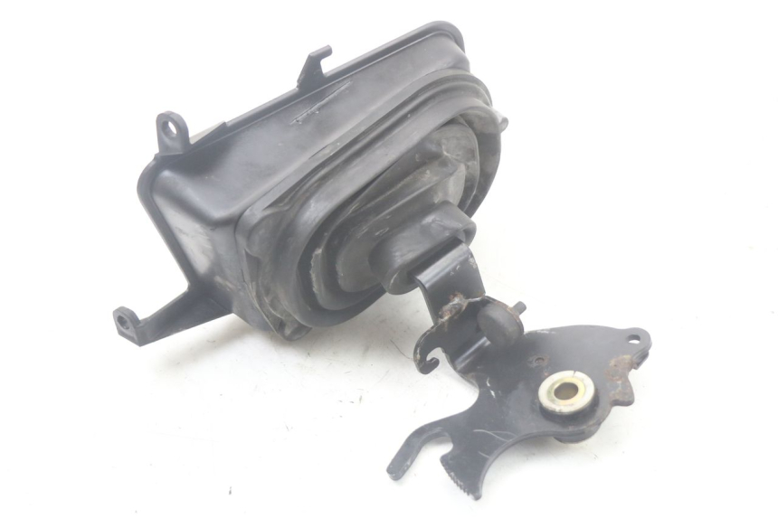 photo de LEVIER FREIN PARKING HONDA FJS SILVERWING SILVER WING 600 (2001 - 2010) - Gros plan technique