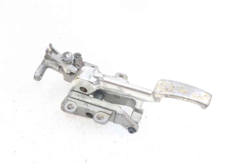 photo de LEVIER FREIN PARKING PIAGGIO MP3 LT 400 (2007 - 2012) - Gros plan technique