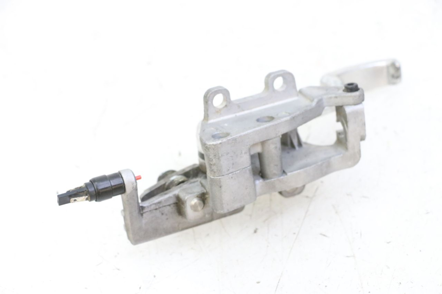 photo de LEVIER FREIN PARKING PIAGGIO MP3 500 (2014 - 2017) - Autre angle de vue