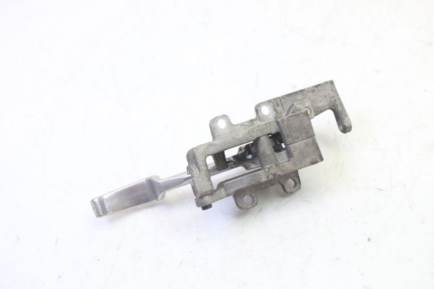 photo de LEVIER FREIN PARKING PIAGGIO MP3 125 (2006 - 2014) - Gros plan technique