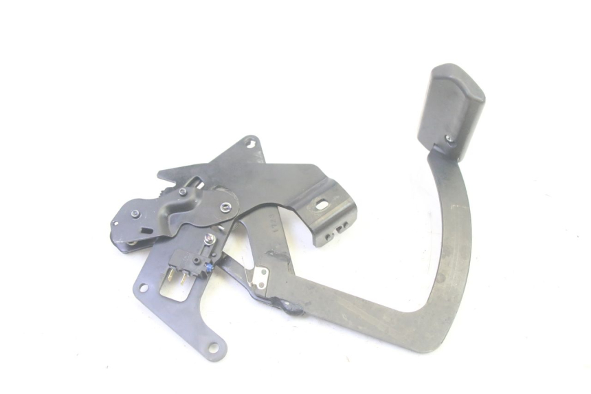 photo de LEVIER FREIN PARKING YAMAHA TRICITY 300 (2020 - 2024) - Détail de la pièce