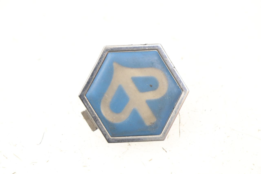 photo de LOGO MARQUE PIAGGIO BEVERLY 500 (2003 - 2007) - Vue principale