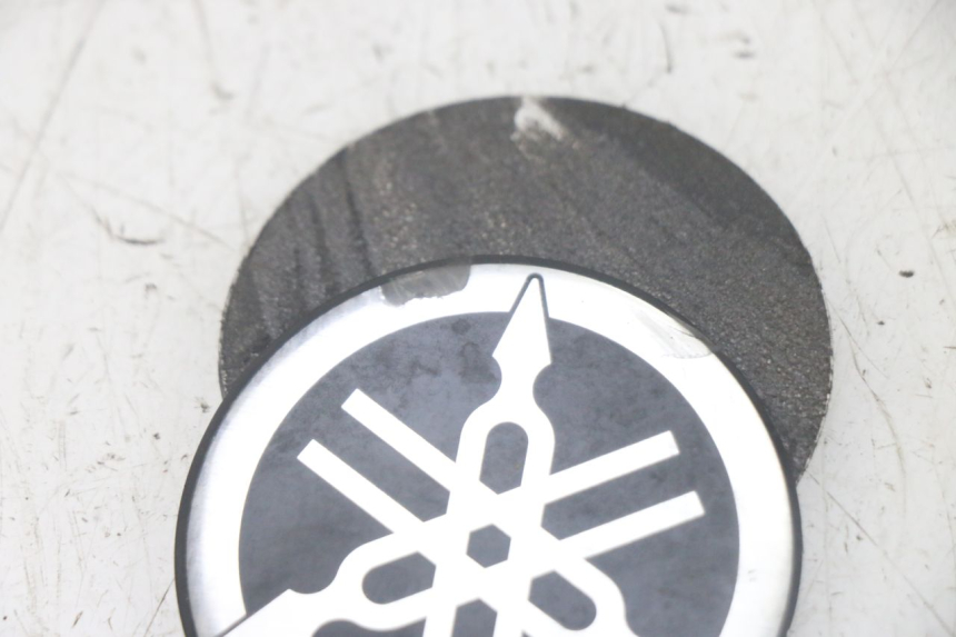 photo de LOGO MARQUE YAMAHA FJR ABS 1300 (2006 - 2012) - Autre angle de vue