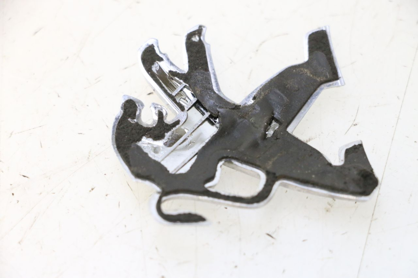 photo de LOGO MARQUE PEUGEOT KISBEE 2T 50 (2010 - 2017) - Zoom état d’usage