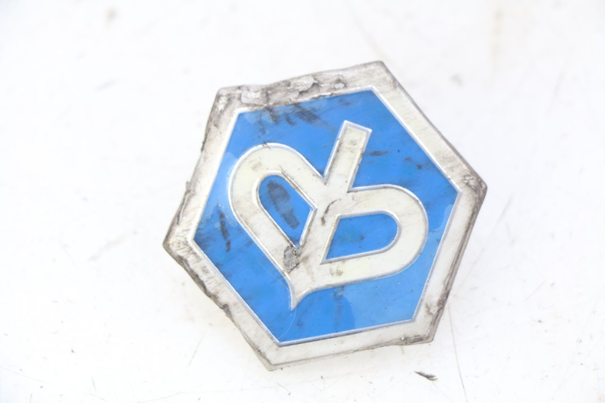 photo de LOGO MARQUE PIAGGIO LIBERTY IGET S 125 (2016 - 2020) - Zoom état d’usage