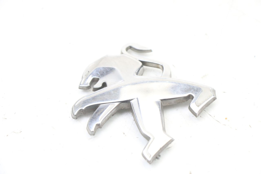 photo de LOGO MARQUE PEUGEOT SATELIS 125 (2013 - 2018) - Vue principale