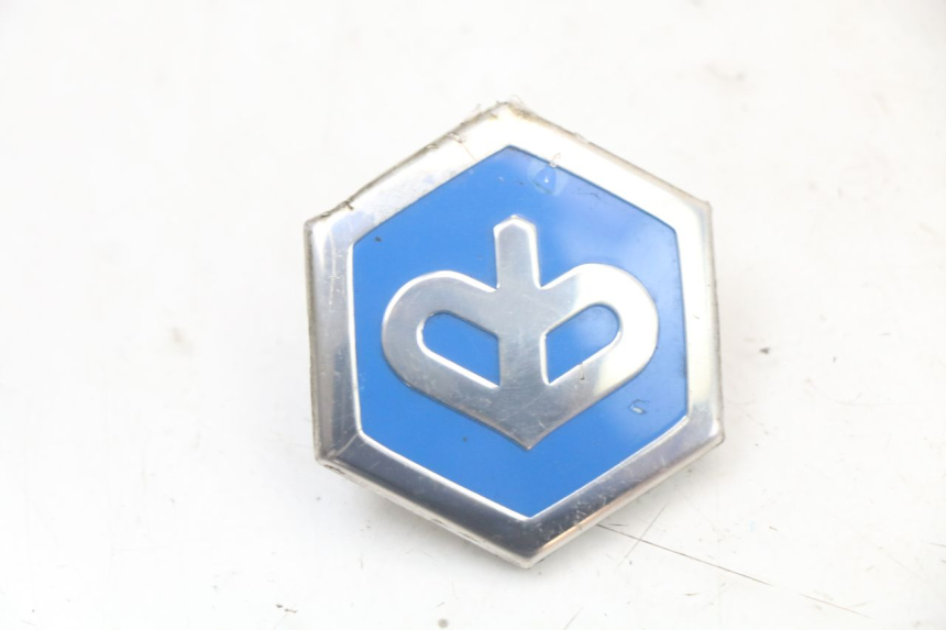 photo de LOGO MARQUE PIAGGIO LIBERTY IGET 4T 50 (2021 - 2025) - Détail de la pièce