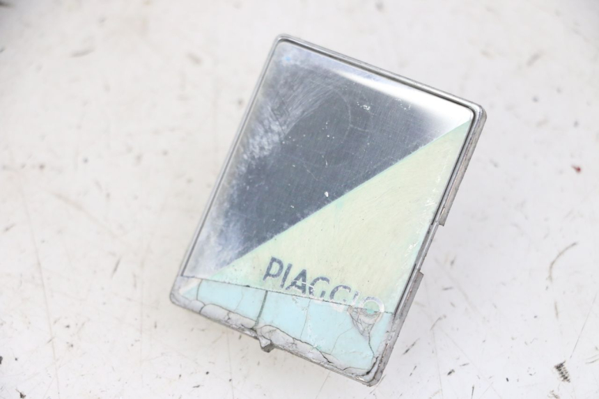 photo de LOGO MARQUE PIAGGIO VESPA GRANTURISMO 200 (2004 - 2005) - Vue principale