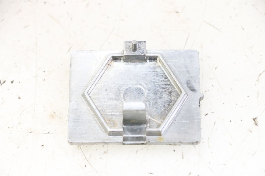 photo de LOGO MARQUE PIAGGIO VESPA GRANTURISMO 200 (2004 - 2005) - Détail de la pièce