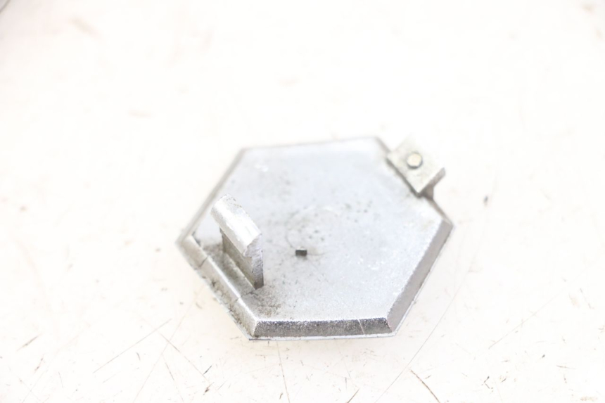 photo de LOGO MARQUE PIAGGIO X8 125 (2004 - 2007) - Détail de la pièce