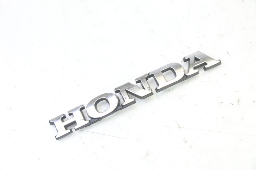 photo de LOGO MARQUE HONDA ST PAN EUROPEAN 1300 (2002 - 2013) - Vue principale