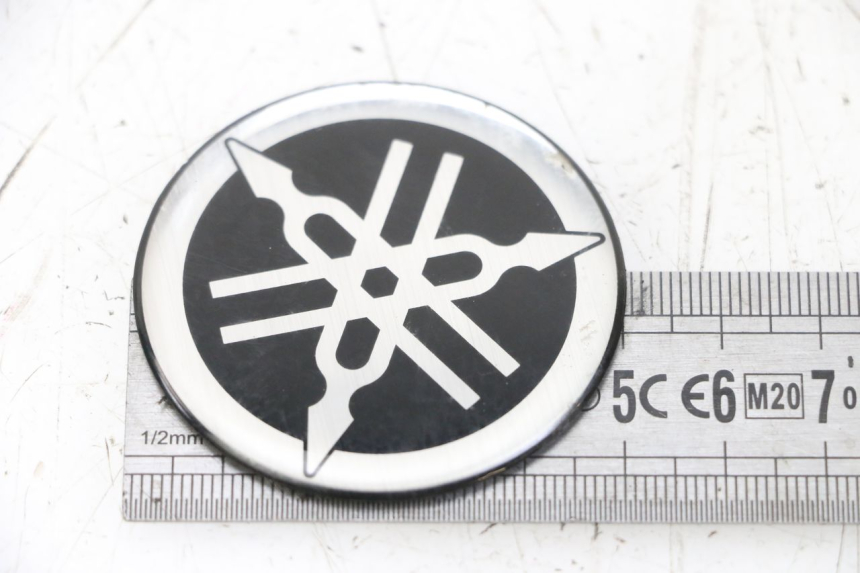 photo de LOGO MARQUE YAMAHA TDM ABS 900 (2002 - 2014) - Détail de la pièce