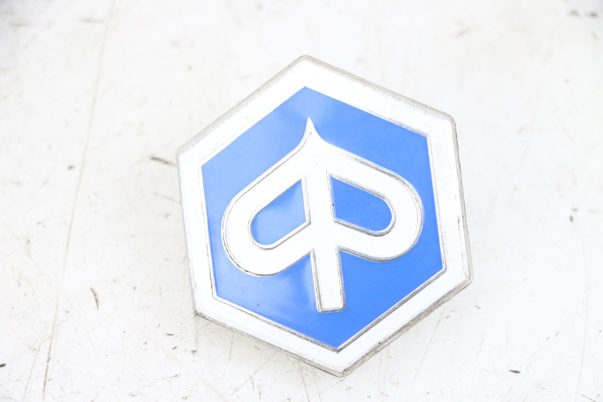 photo de LOGO MARQUE PIAGGIO XEVO - X EVO 125 (2007 - 2017) - Vue principale