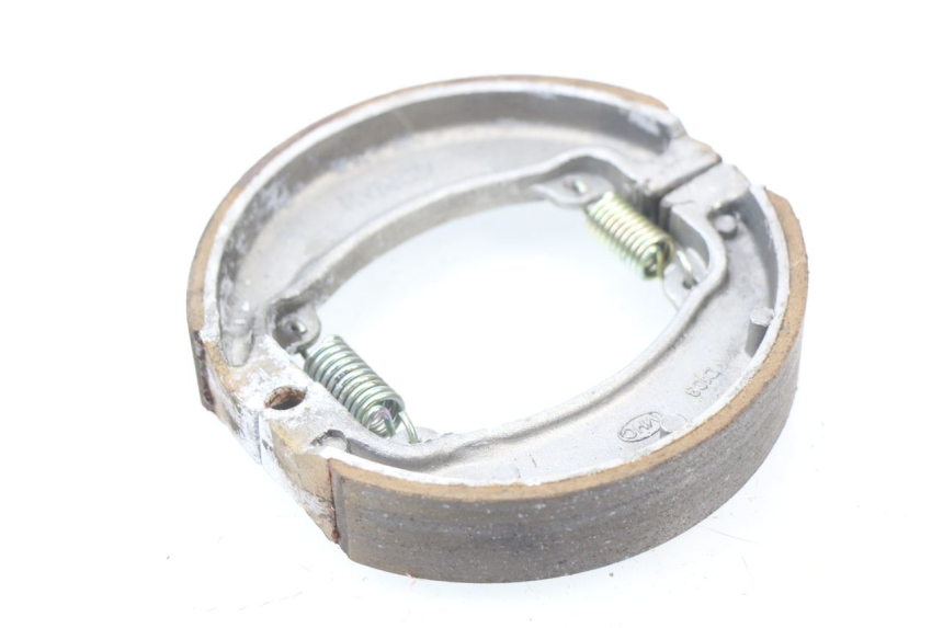 photo de MACHOIRE FREIN KYMCO AGILITY 125 (2005 - 2010) - Gros plan technique