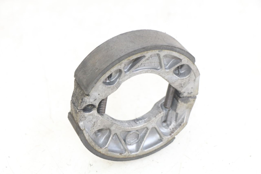 photo de MACHOIRE FREIN MBK BOOSTER SPIRIT 50 (2004 - 2017) - Zoom état d’usage