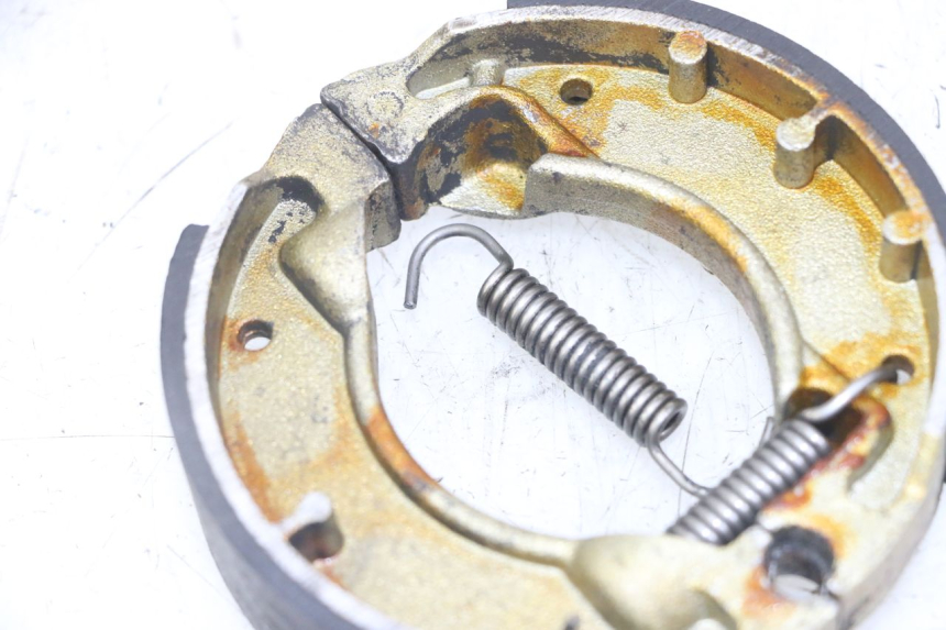 photo de MACHOIRE FREIN MBK BOOSTER SPIRIT NAKED 50 (2004 - 2017) - Zoom état d’usage