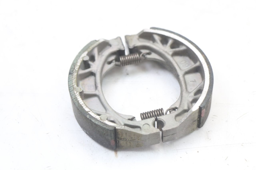 photo de MACHOIRE FREIN PEUGEOT E-VIVACITY 1 (2012 - 2018) - Détail de la pièce