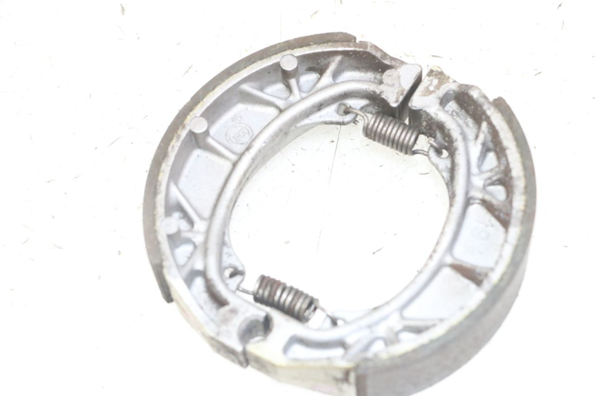 photo de MACHOIRE FREIN PEUGEOT KISBEE 2T 50 (2018 - 2022) - Détail de la pièce