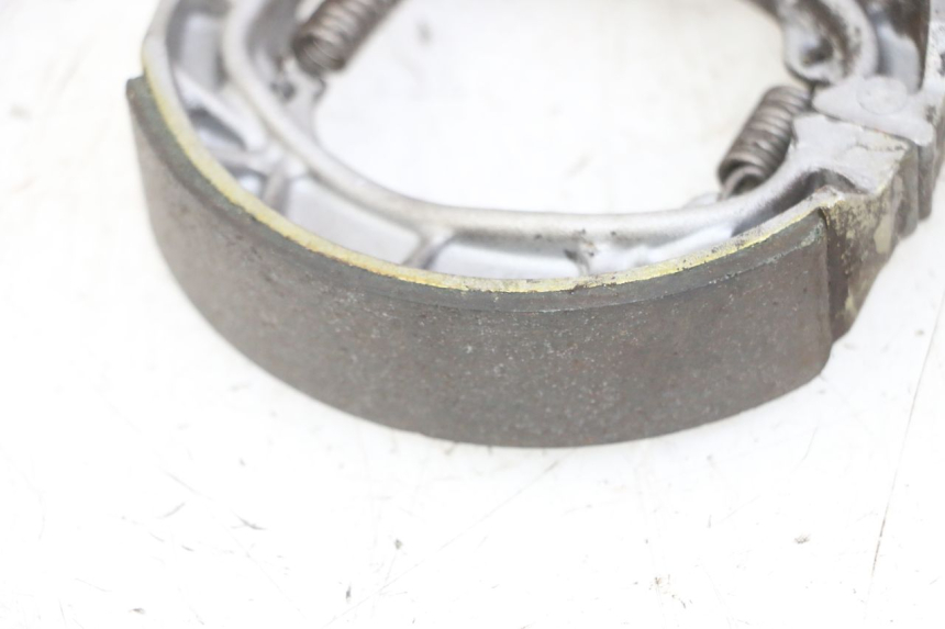 photo de MACHOIRE FREIN PEUGEOT KISBEE 2T 50 (2018 - 2022) - Vue d’ensemble