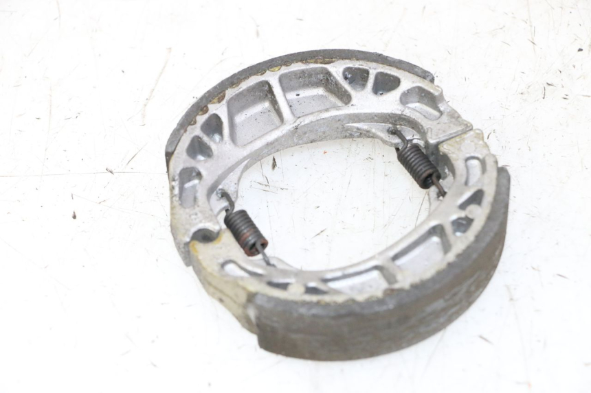 photo de MACHOIRE FREIN PEUGEOT KISBEE 2T 50 (2010 - 2017) - Zoom état d’usage