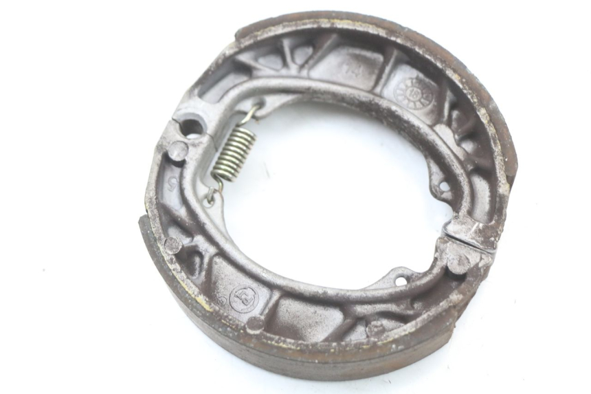 photo de MACHOIRE FREIN PEUGEOT KISBEE 4T 50 (2018 - 2022) - Détail de la pièce