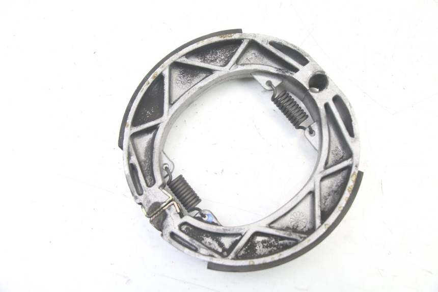 photo de MACHOIRE FREIN PIAGGIO FLY 2T 50 (2004 - 2017) - Vue principale