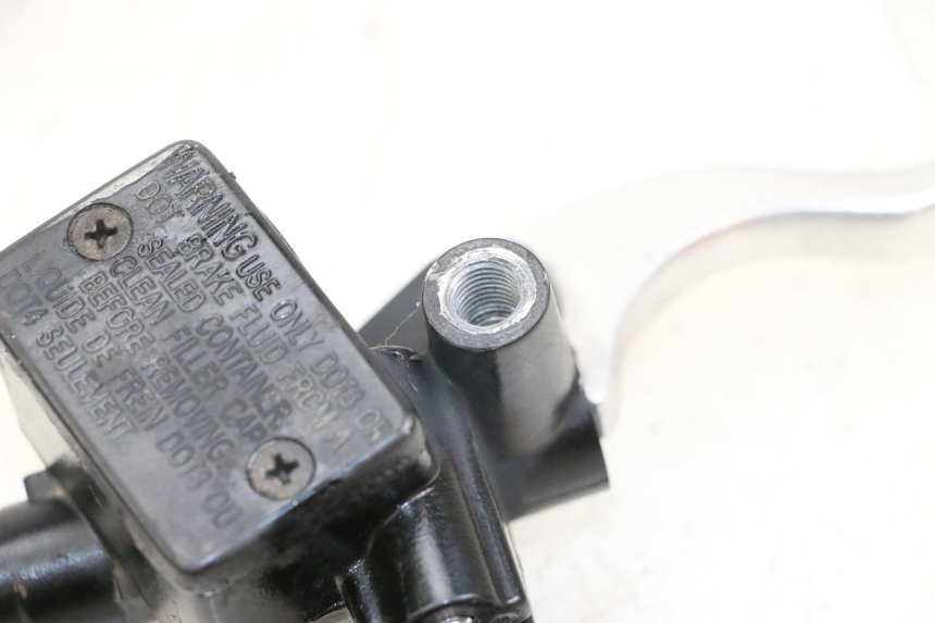 photo de MAITRE CYLINDRE AVANT SUZUKI ADDRESS 110 (2015 - 2020) - Vue d’ensemble