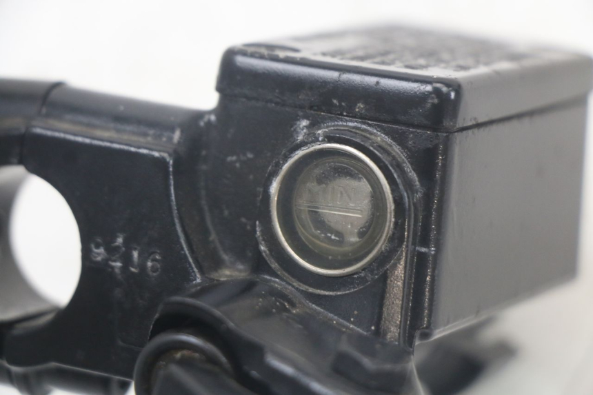 photo de MAITRE CYLINDRE AVANT KYMCO AGILITY 4T 50 (2018 - 2022) - Points de fixation