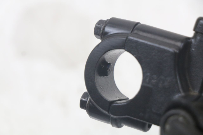 photo de MAITRE CYLINDRE AVANT KYMCO AGILITY 4T 50 (2018 - 2022) - Points de fixation