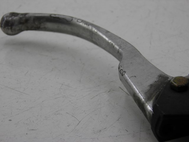 photo de MAITRE CYLINDRE AVANT APRILIA LEONARDO ST 250 (2002 - 2005) - Autre angle de vue